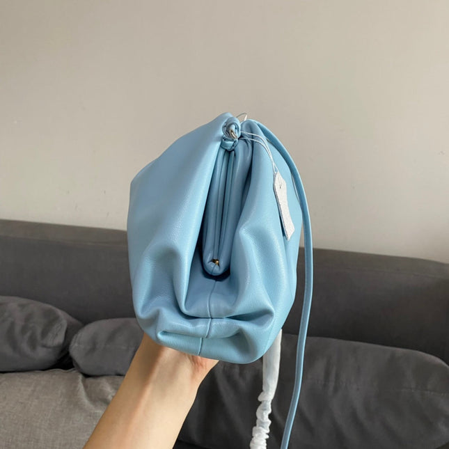 Classic Pouch Blue