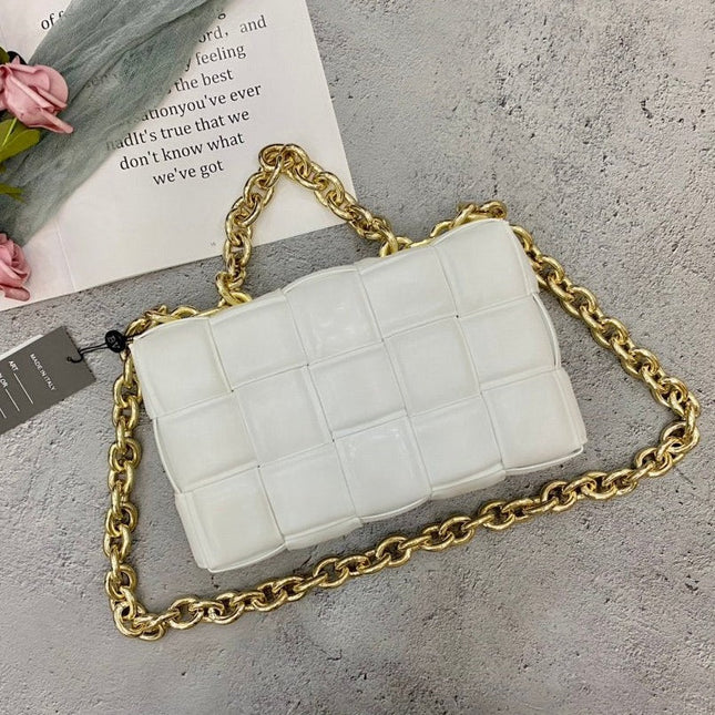 Chain Cass Bag White